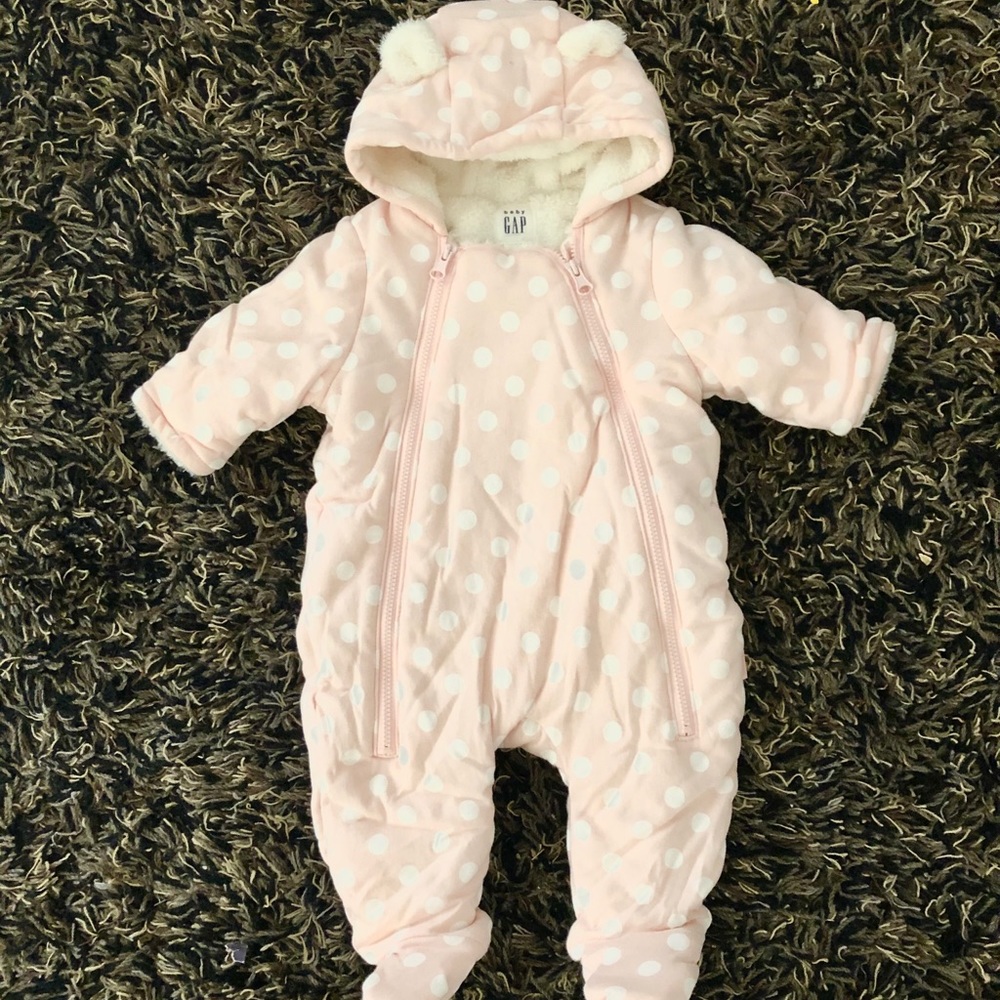 Gap 0-3m baby girl winter suit